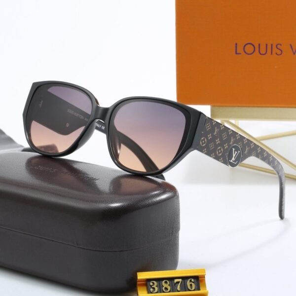 Vintage Trendy Punk Style Sunglasses
