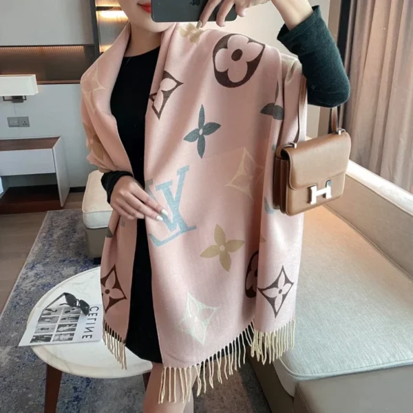 Comfort Rabbit Wool Scarf Size: 65x180cm