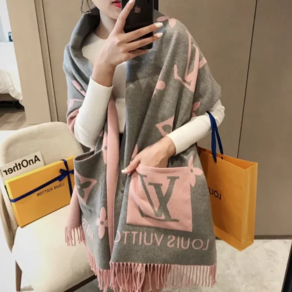Fashion Pocket Jacquard Scarf Size: 65x180cm