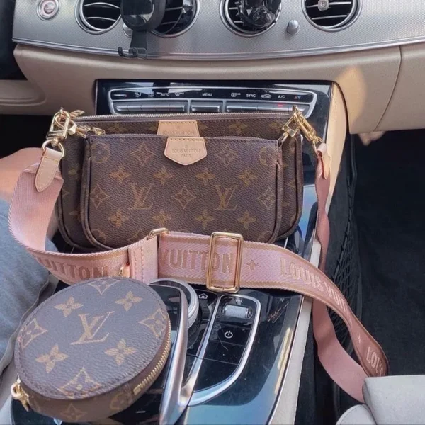 Favorite Three-piece Sets Handbags