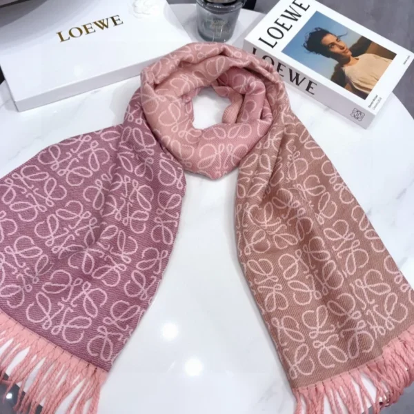 Two-Color Wool Soft Scarf Size: 65x180cm