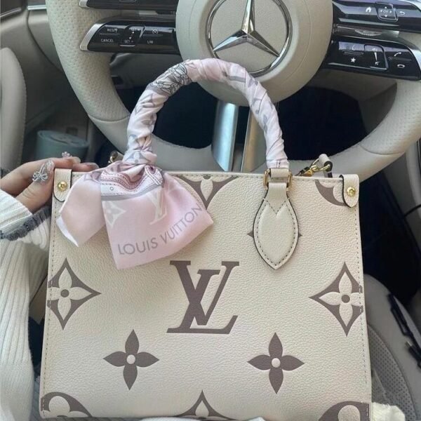 Classic 3 Colors Mini Tote Size: 25x19x10cm