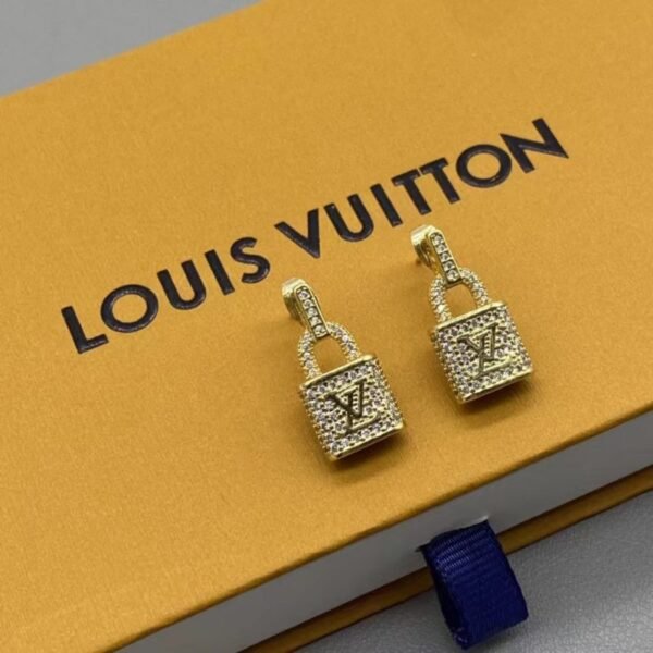 Lock-Shaped Diamond Earrings