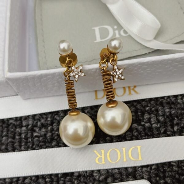 Star Pearl Alphabet Earrings