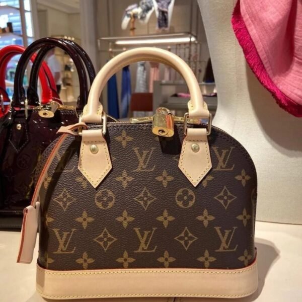 Retro Women Crossbody Bag Size: 25x19x12cm