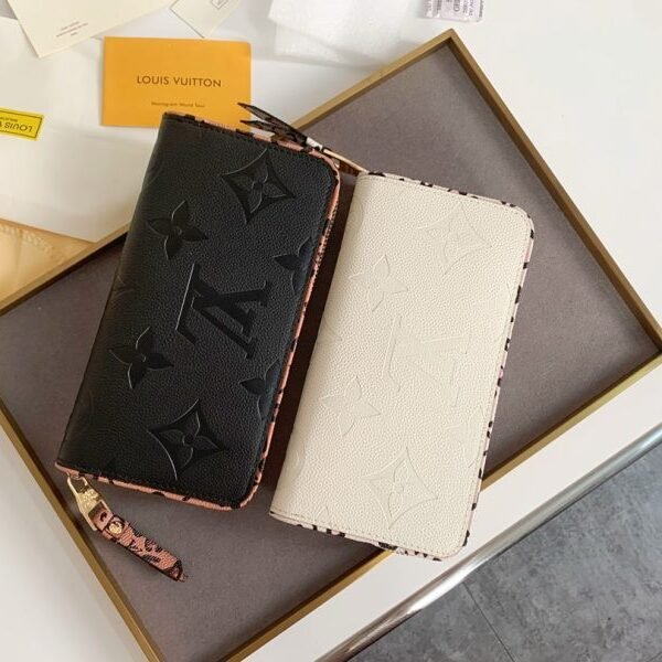 Zipper Cowhide Pockets Wallet Size: 19.5x10x2.5cm